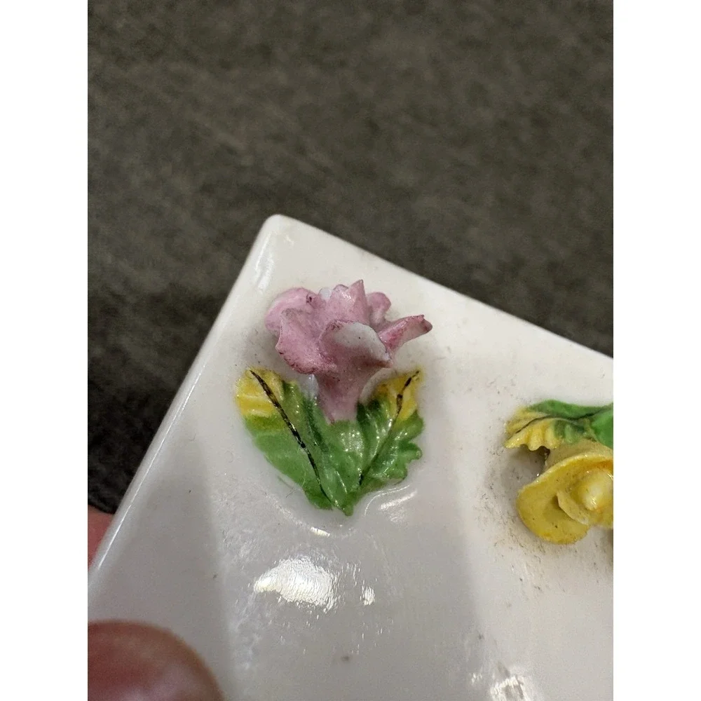 Vintage Porcelain Match Box Holder With Applied Flowers And‎ Matches